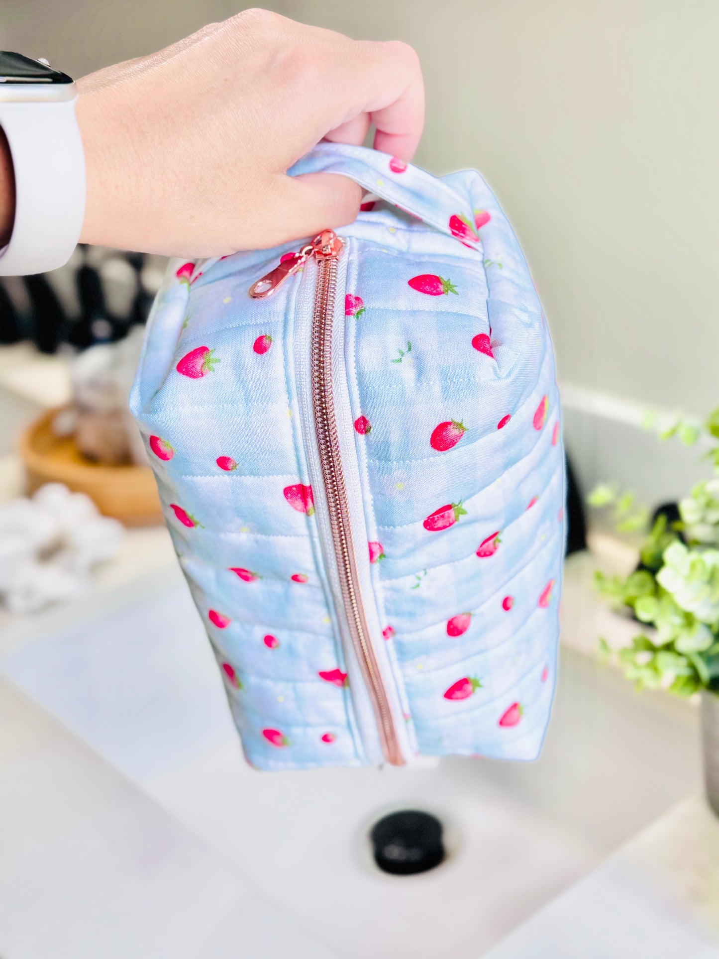 Delilah Carry-All Bag